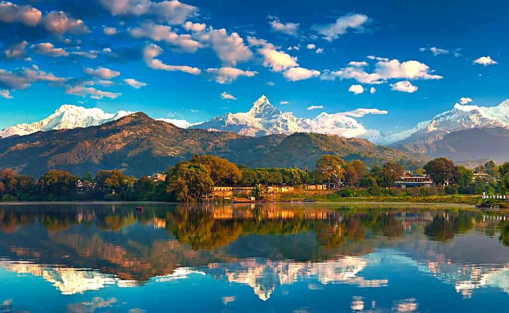 Kathmandu, Pokhara, Chitwan Tour